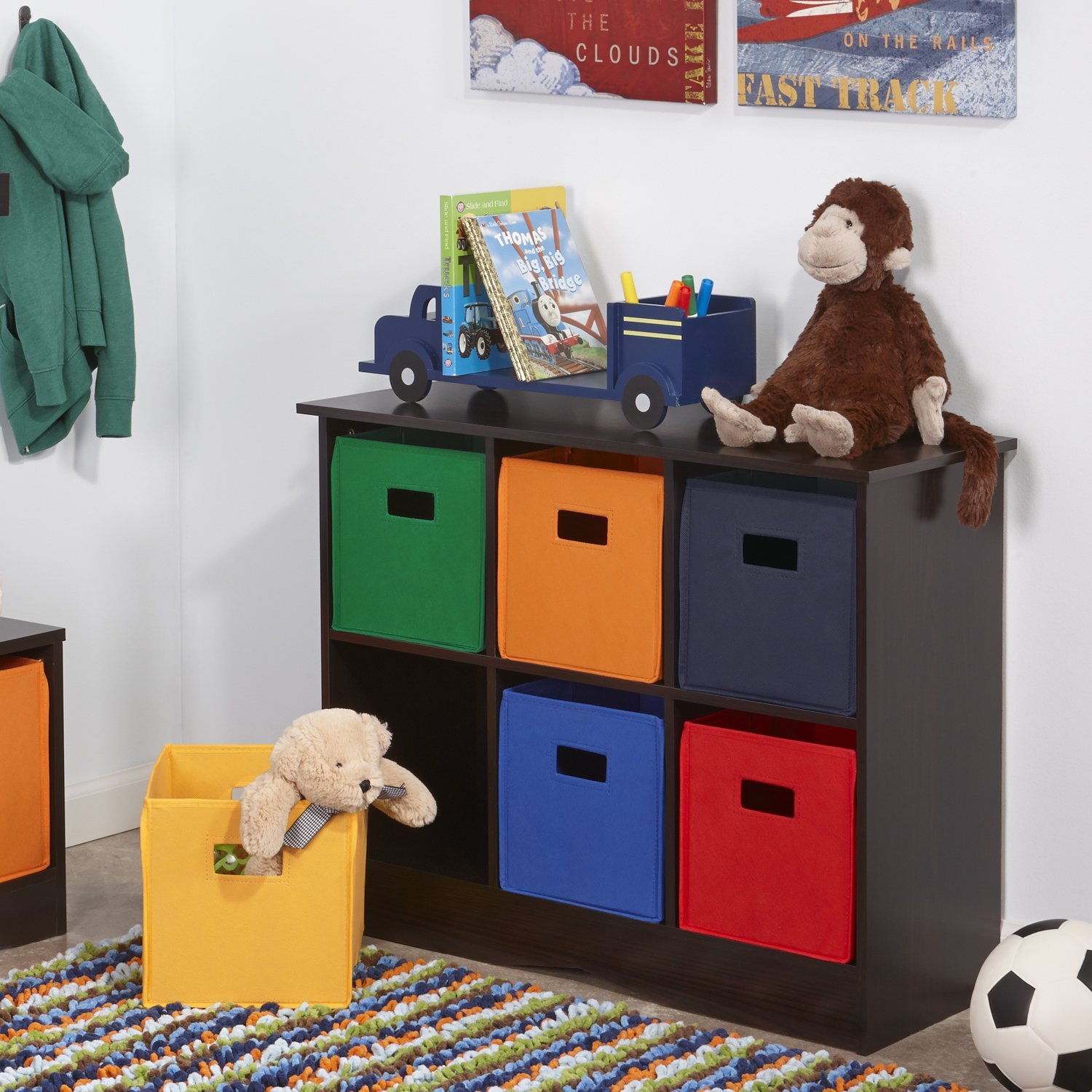 Toy organization and playroom organizing ideas #toyorganization #organizationideasforthehome #gettingorganized #playroomorganization #lifehacks #bedroomideas #momhacks #toystorage #organizing #diyhomedecor