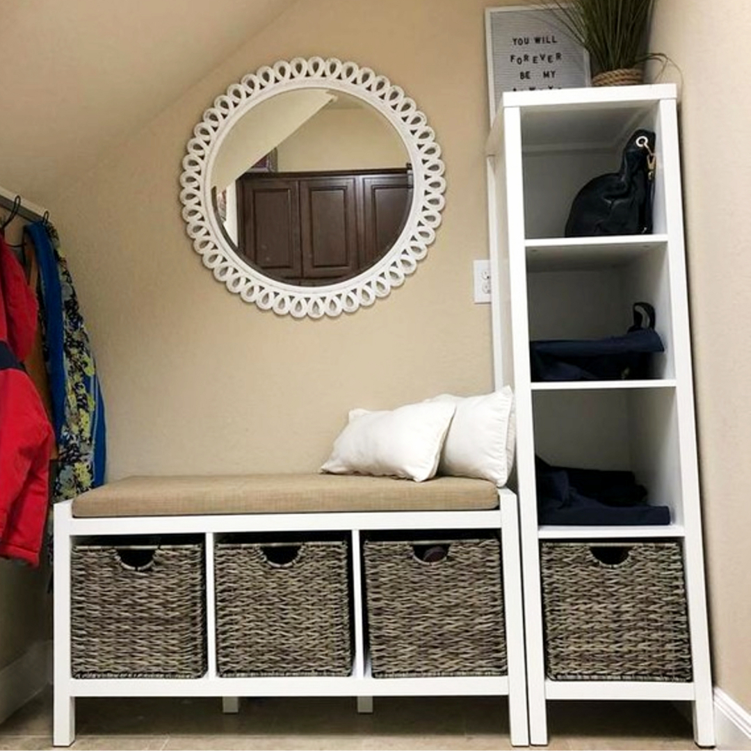 Farmhouse mudroom ideas - Create a mud room area to organize all the STUFF!