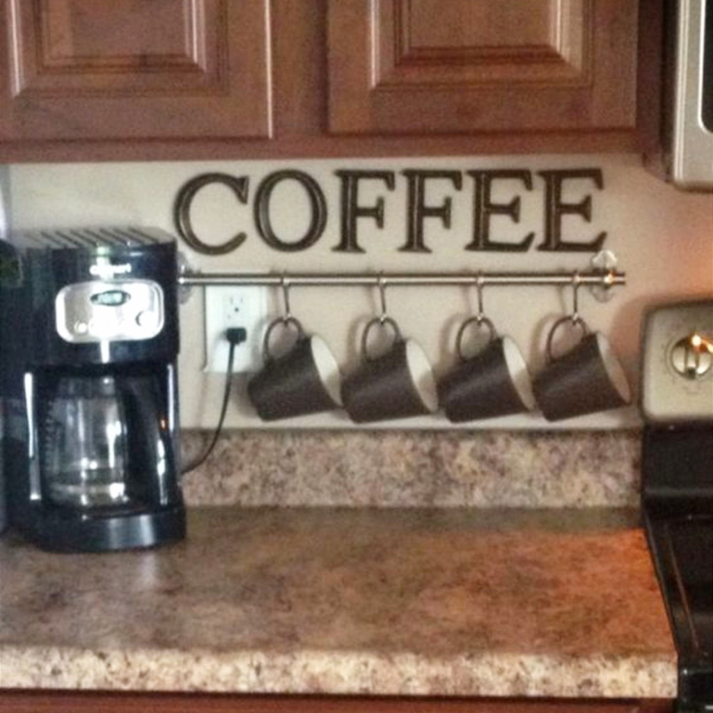 Ideas for setting up a coffee area #kitchenideas #diyroomdecor #homedecorideas #diyhomedecor #farmhousedecor