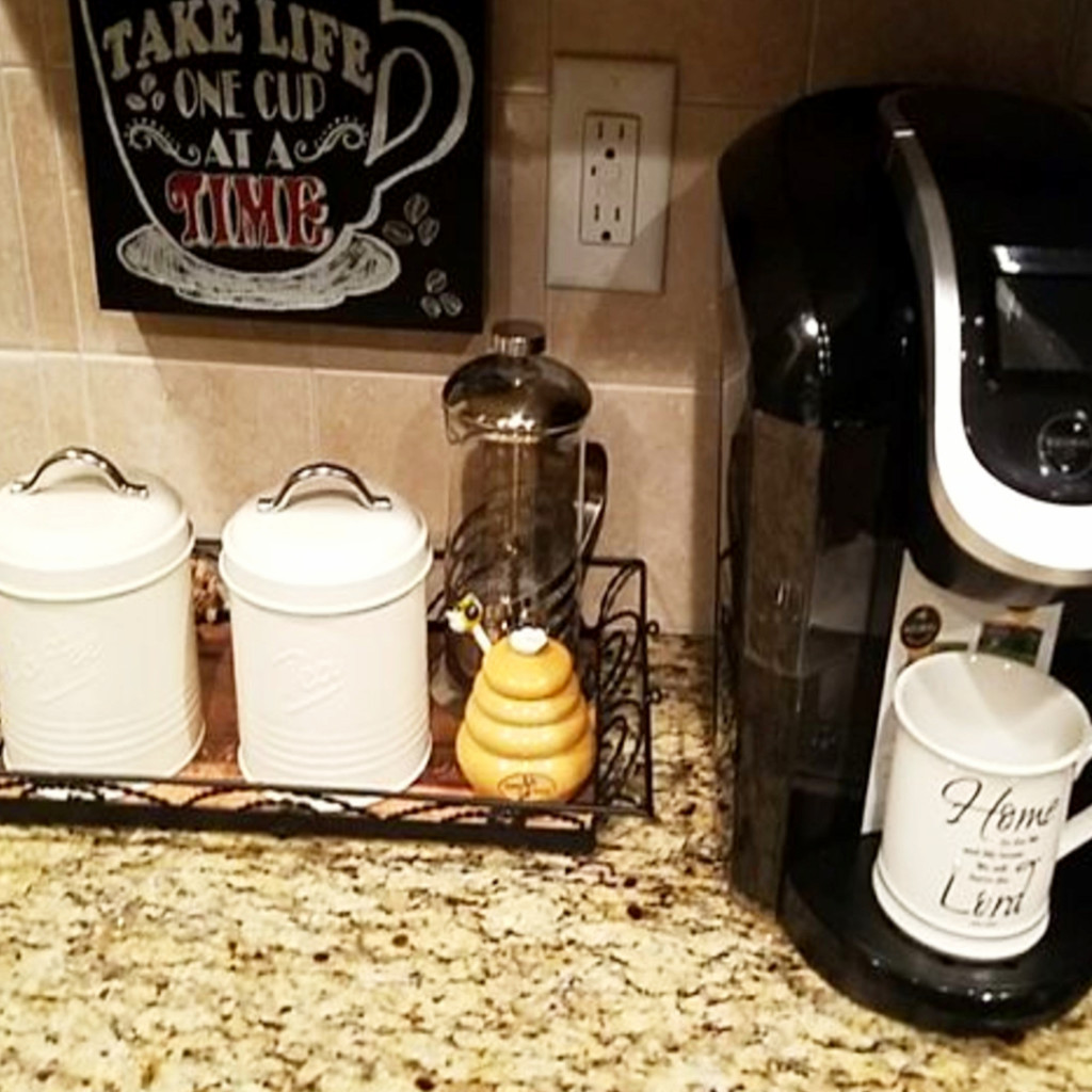 Ideas for setting up my kitchen coffee area #kitchenideas #diyroomdecor #homedecorideas #diyhomedecor #farmhousedecor