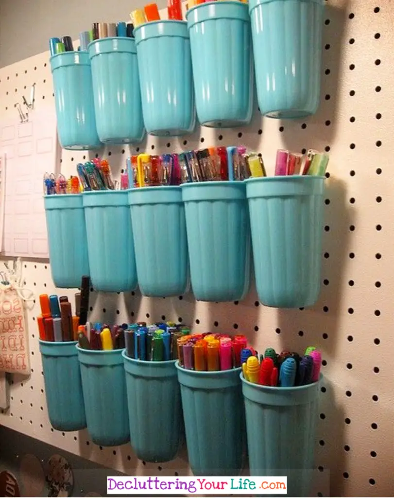 Craft Room Wall - DIY Peg Board Wall organizer for Craft Supplies - Craft Room Organizing Ideas - Easy ways to organize craft supplies on a budget #gettingorganized #goals #organizationideasforthehome