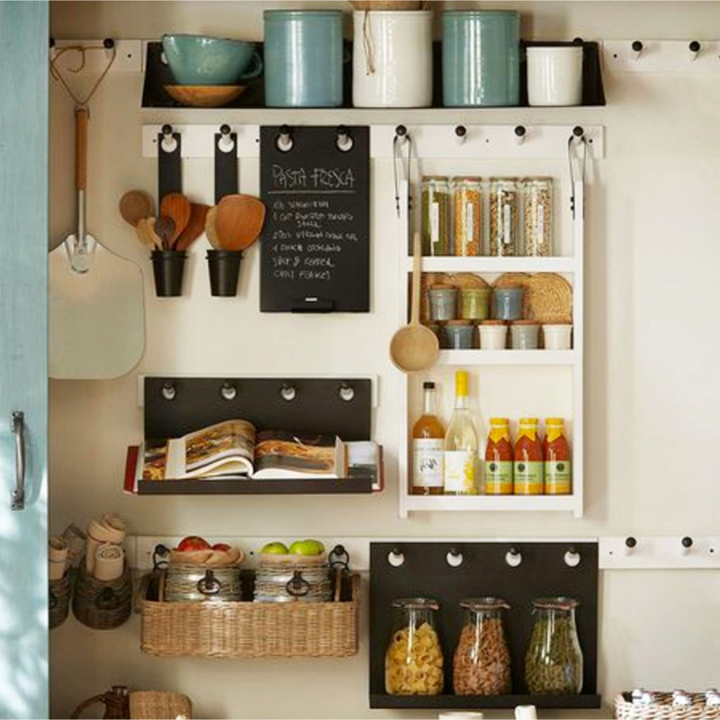 Small Kitchen Organization Hacks - How to Organize a Small Kitchen with No Pantry #smallkitchenorganization #nopantry #nopantrysolutions #kitchenorganization #gettingorganized #organizationideasforthehome #storagesolutions #diystorageideas