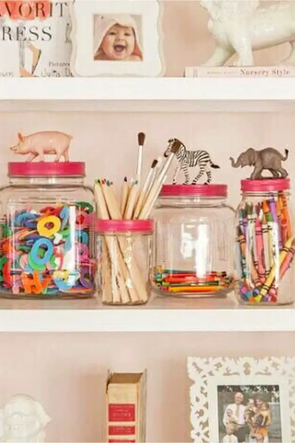 Home organization tips and useful life hacks I love! Use baskets, bins, bright colored buckets and shelves for organizing life.  When you're getting organized make staying organized easier with pretty and clever cleaning hacks like these.  Great for home office organization, college dorm organization and organizing ideas for all rooms.