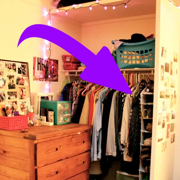 Small Closet And Too Much Stuff Try These 35 Space Saving Dorm Closet Organization Tricks