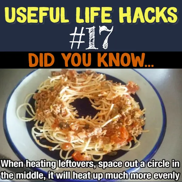Who knew this little hack made your food reheat better in the microwave? Useful life hacks to make life easier - household hacks... MIND BLOWN!