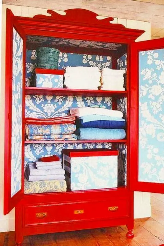 Linen Storage IdeasNo Linen Closet? No Problem! Alternatives