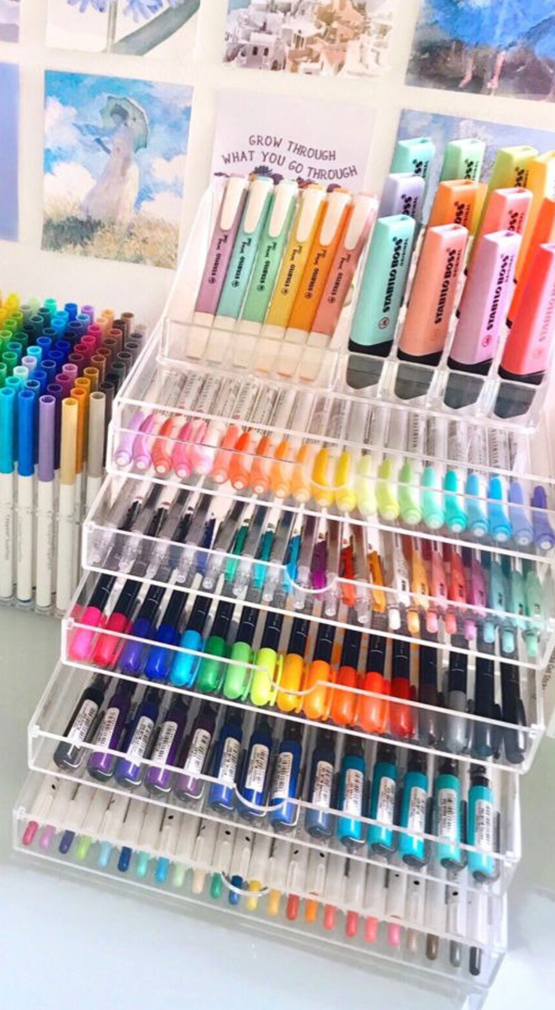 pretty pen organization